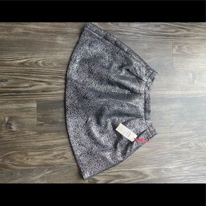 Embroidered skirt